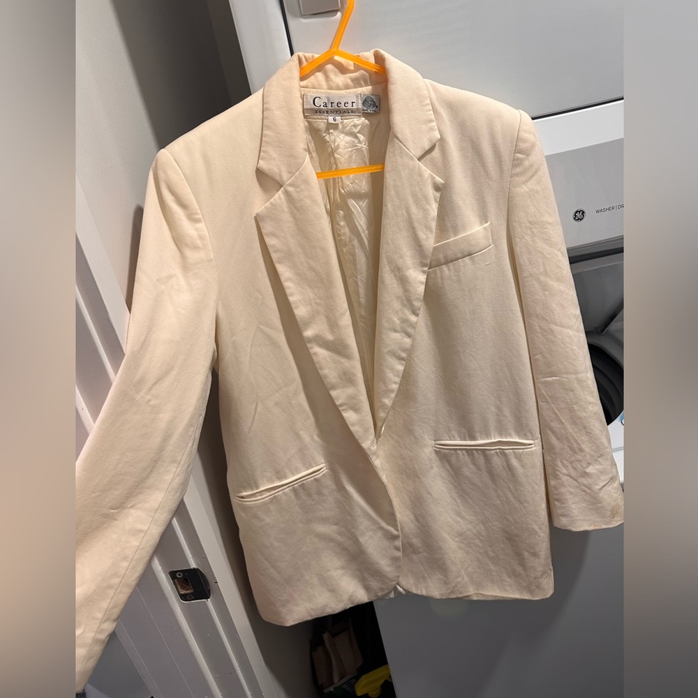 Vintage beige / cream blazer